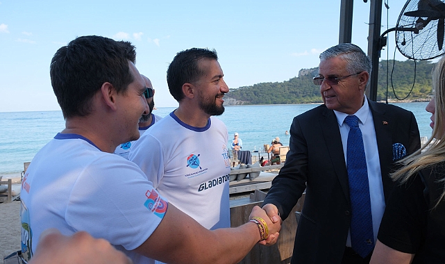 Kemer'de Sup Cup Yarışları Coşkulu Bir Başlangıç Yaptı