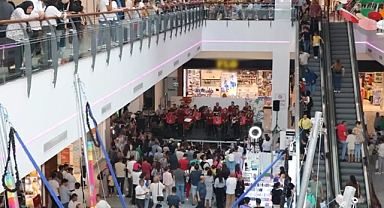 AVM'lere Giriş Ücretli mi Oluyor? İddialara Resmi Yanıt Geldi