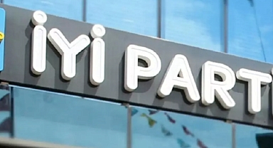 Emekli Askeri Hakim Ahmet Zeki Üçok, İYİ Parti'den İstifa Etti