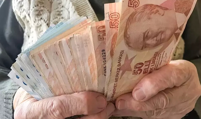 4 Milyon Emekliye Beklenen Zam Farkı Ödemesi: Tarih Belli Oldu