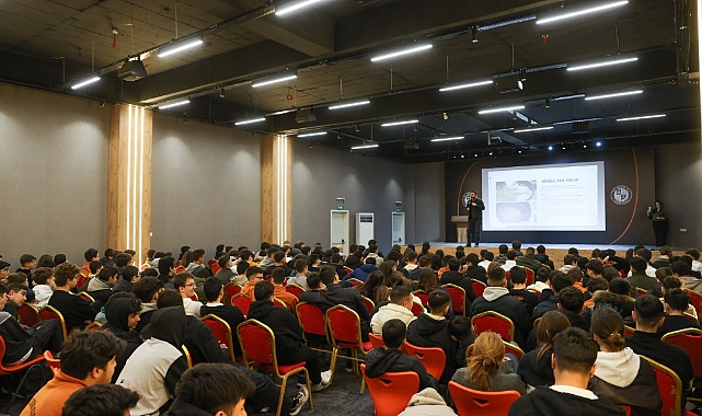 Buca Belediyesi, Okullarda “İklim Değişikliği ve Sıfır Atık” Eğitimi Veriyor