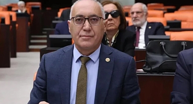 Milletvekili Maaşlarının Yetersiz Olduğu İddiası Tartışma Yarattı: 