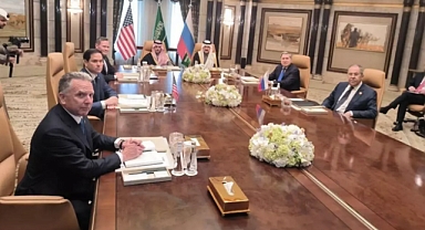 Rusya ve ABD Tarihi Görüşmede Buluştu: Suudi Arabistan'da Ukrayna Savaşı Masaya Yatırıldı