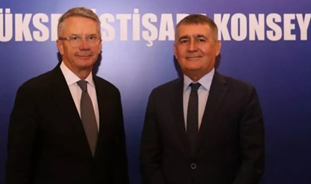 TÜSİAD Başkanı Orhan Turan ve Yüksek İstişare Konseyi Başkanı Mehmet Ömer Aras'a Yurt Dışına Çıkış Yasağı