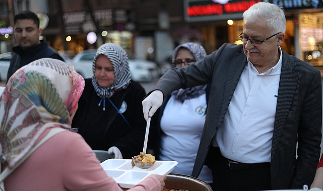 Burhaniye’de Ramazan Ayı Bereketi ve Dayanışma İçinde Geçiyor