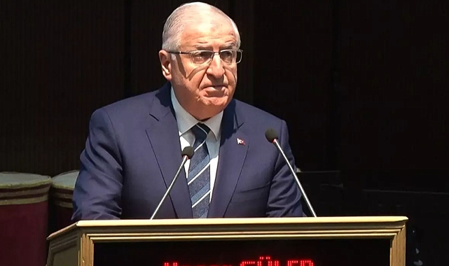 Milli Savunma Bakanı Yaşar Güler: