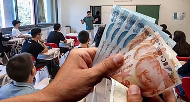 Öğretmenlere Ek Ders Ücreti Ödenecek: Yeni Düzenleme Resmi Gazete'de Yayınlandı