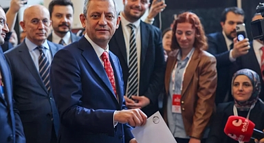 CHP'deki Özgür Özel Seçimi ve Kongreye Yönelik İtirazlar: YSK'ya Başvuru Yapıldı