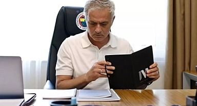 Fenerbahçe’de Mourinho’nun Geleceği Belirsizliğini Koruyor: Vincenzo Montella Bir Numara Aday