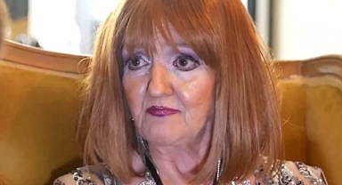 Gülden Karaböcek Sessizliğini Yıllar Sonra Bozdu: “Ablam Beni Zorladı, Mecbur Kaldım”