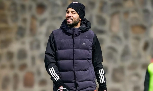 Kocaelispor Teknik Direktörlük İçin Selçuk İnan ile Görüşüyor, Karar Çarşamba Gününe Bırakıldı