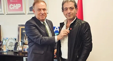 MasterChef'in Eski Jüri Üyesi Hazer Amani, Siyasete Atıldı ve CHP'ye Katıldı