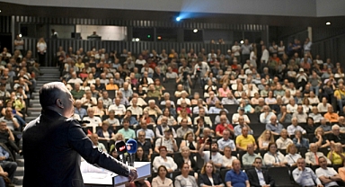 Muratpaşa Belediye Başkanı Ümit  Uysal’dan Anayasa Değerlendirmesi: “Ulus Devlet Birliğin ve Bağımsızlığın Temelidir”