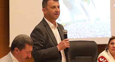 Akhisar Belediyesi’nde Yeni Dönem: Ekrem Kayserili Başkan Seçildi