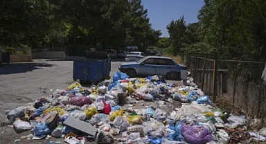 Buca’da Çöp Sorunu Büyüyor: Vatandaşlar Koku ve Hastalık Riskinden Şikâyetçi