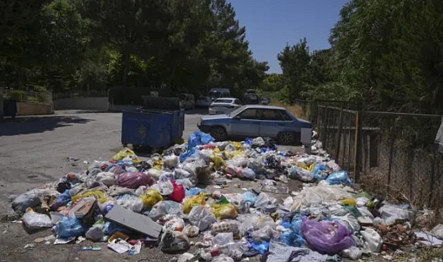 Buca’da Çöp Sorunu Büyüyor: Vatandaşlar Koku ve Hastalık Riskinden Şikâyetçi