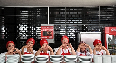 Tekirdağ’da Sosyal Belediyecilik Genişliyor: Çorlu Kent Lokantası Hizmete Açıldı