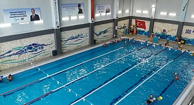 Altıeylül’de Yaz Aylarında Yüzme Kursları Yoğun İlgi Görüyor