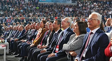 CHP Kurultay Davasında Bir Kez Daha Görevsizlik Kararı: Dosya Üst Mahkemeye Gönderildi