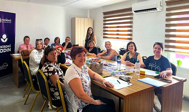 Tekirdağ’da “İz Bırakan Kadınlar Dışavurumcu Sanat Atölyesi” Yoğun İlgi Gördü