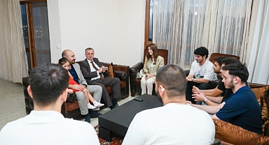 Yunusemre Belediye Başkanı Semih Balaban’dan Üniversite Öğrencilerine Sıcak Ziyaret